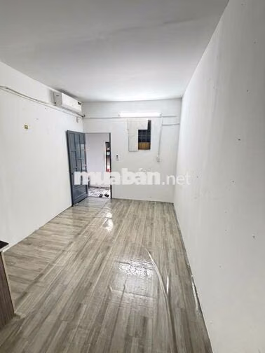phòng cho thuê giá rẻ gần xóm mới sạch sẽ đường Lê Đức Thọ