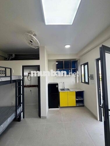 Studio giường tầng mới 100% đi bộ qua đh Văn Lang Gần hutech uef UTH