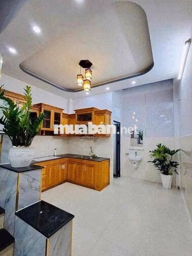 Hẻm 6m đường TÂN HƯƠNG, 3 Tấm, 4 x 16m, 4 Phòng Ngủ, 4 wc, Sân Thượng