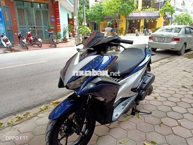 Yamaha NVX 125 Xanh Bạc