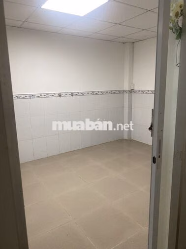 Cho thuê nguyên căn giá rẻ trung tâm Tân Bình