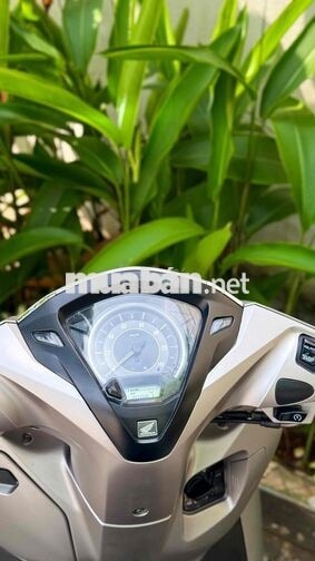Honda Lead 125 2024 Xám PBĐB Zin chất Bstp 9chủ