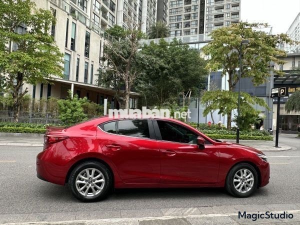 Mazda 3 Luxury 2020 - 439 Triệu