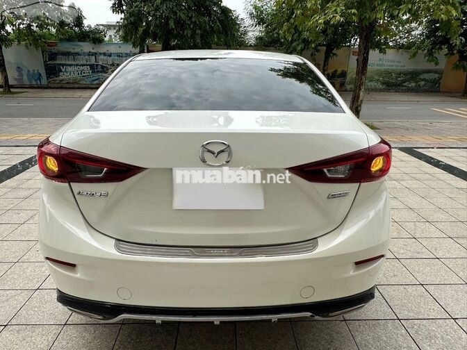 Mazda 3 1.5 AT 2016 - 345 Triệu