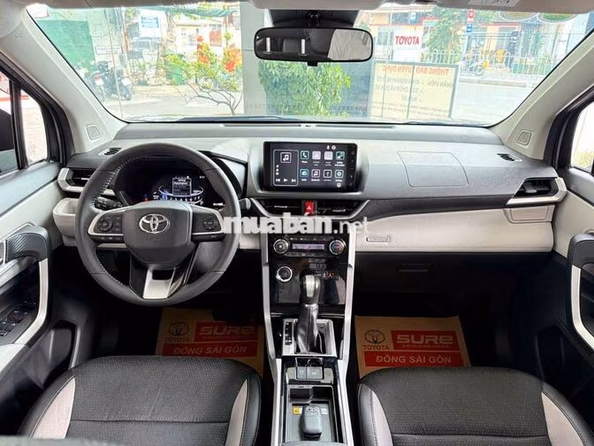 7 Chỗ _ Tự động.  VELOZ 1.5CVT TOP 2024 - CÓ BANK
