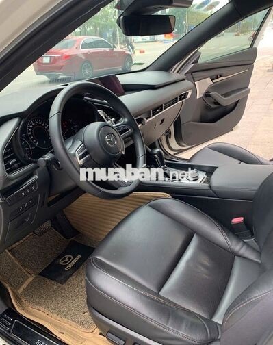 Mazda 3 1.5L Sport Luxury 2020 Trắng 65.000 km