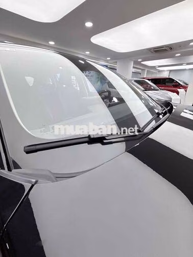 VinFast VF8 THẾ HỆ MỚI / All New - Cọc tiên phong