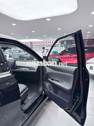 VinFast VF8 THẾ HỆ MỚI / All New - Cọc tiên phong