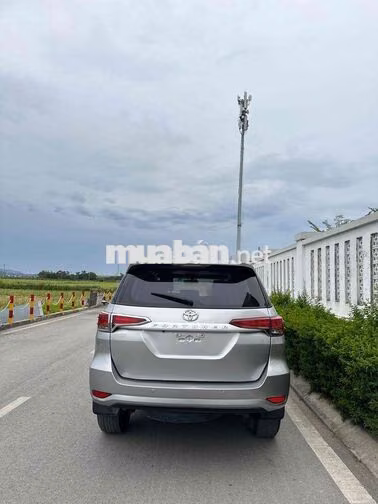 Toyota Fortuner 2020 MT Máy dầu Bạc