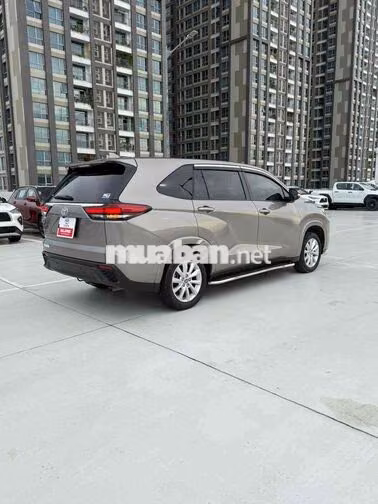 Toyota Innova Cross 2.0V 2025 Xám 29.000 km