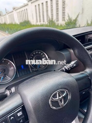 Toyota Fortuner 2020 MT Máy dầu Bạc
