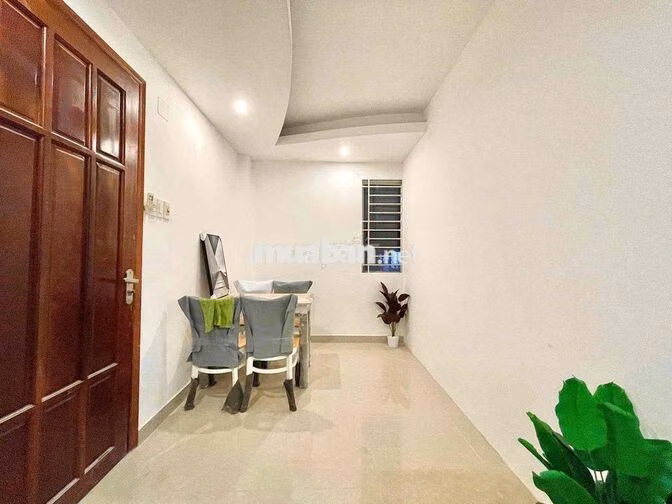 CĂN HỘ 2PN + 1PK NGUYÊN TẦNG NGAY CHỢ BÀ CHIỂU