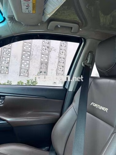 Toyota Fortuner 2020 MT Máy dầu Bạc