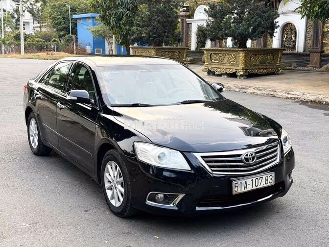 Toyota Camry 2.4G Màu Đen. Đời 2011 Cá Nhân