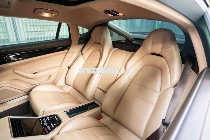 Porsche Panamera 4 Executive 2018 Đỏ rượu vang