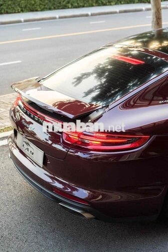 Porsche Panamera 4 Executive 2018 Đỏ rượu vang