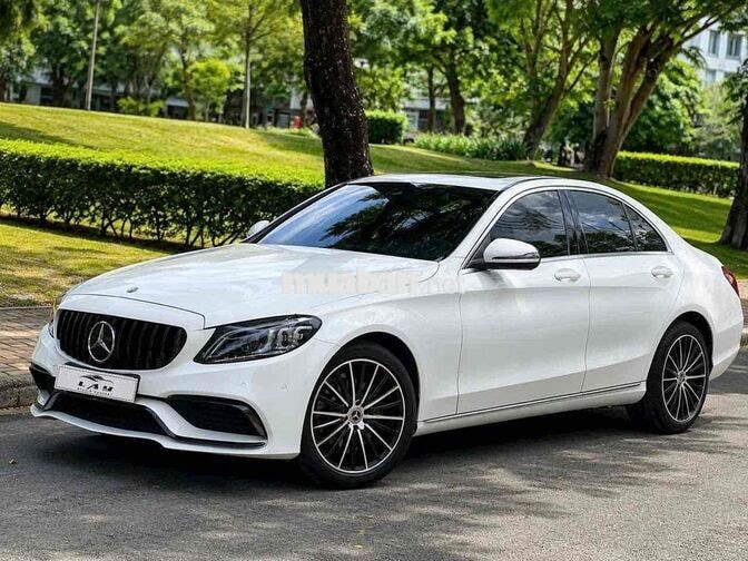 Mercedes-Benz C200 Exclusive 2019 Trắng