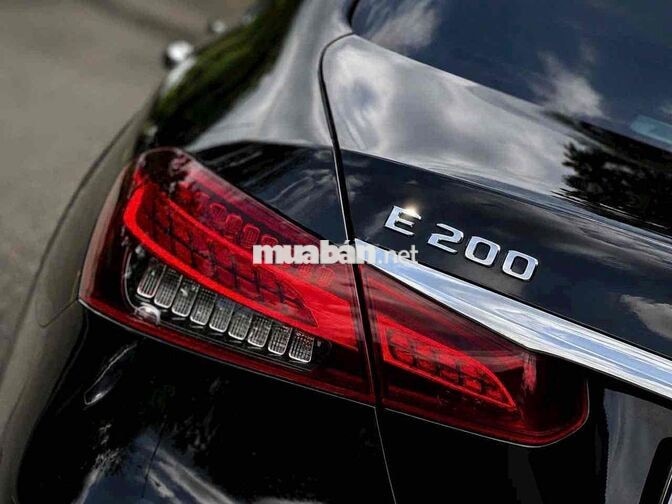 Mercedes E200 Exclusive 2022 Đen