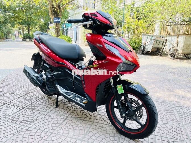 Honda Air Blade2024 màu Đỏ xe chính chủ nguyên bản
