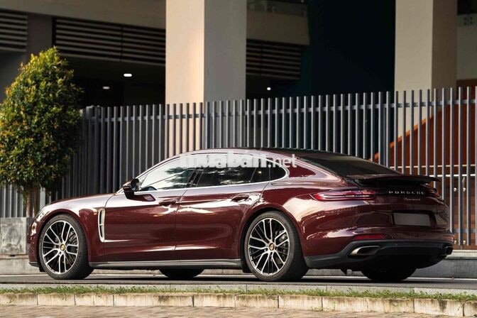 Porsche Panamera 4 Executive 2018 Đỏ rượu vang