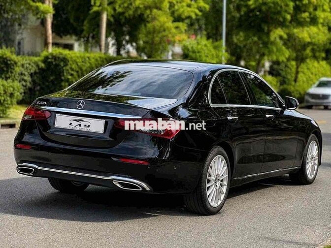 Mercedes E200 Exclusive 2022 Đen