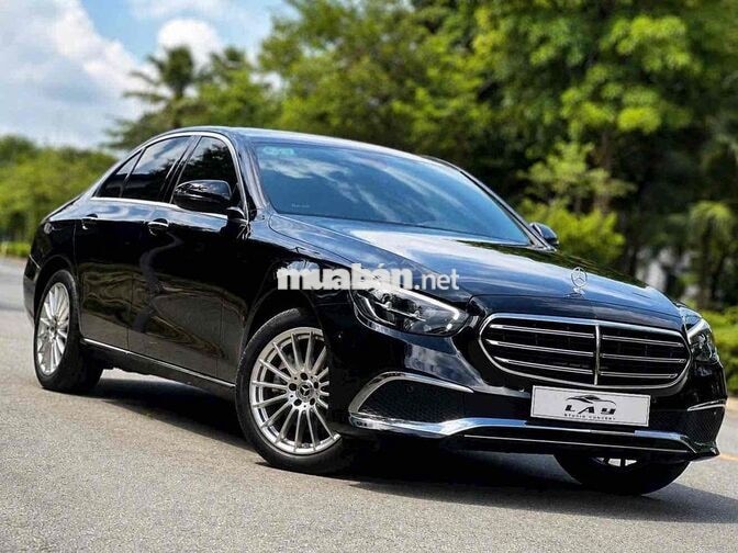 Mercedes E200 Exclusive 2022 Đen