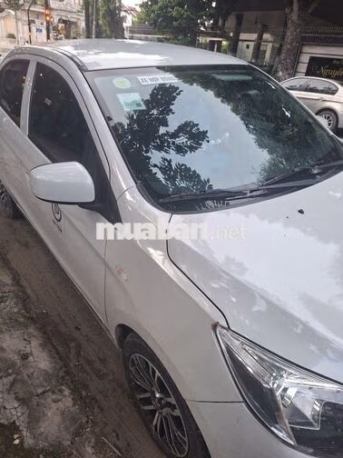 Mitsubishi Attrage 2024 Trắng Số sàn