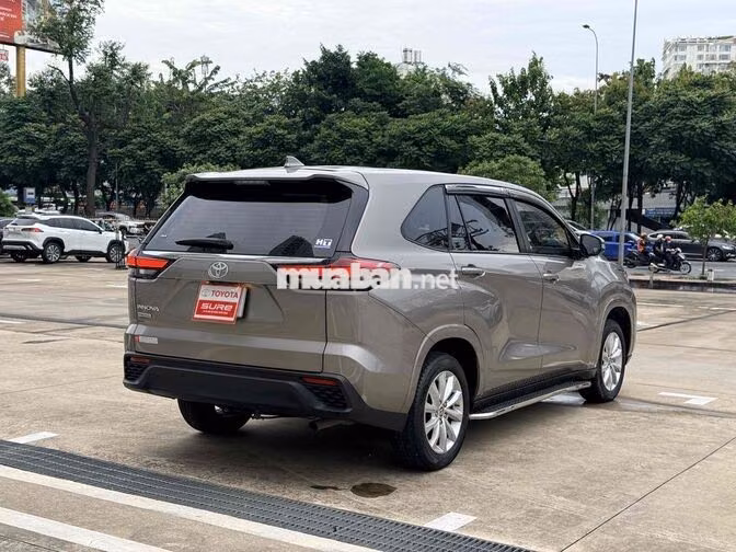 Toyota Innova Cross 2025 Bản V màu Đồng - 1 Chủ