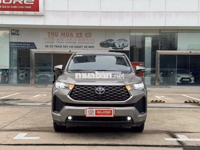 Toyota Innova Cross 2025 Bản V màu Đồng - 1 Chủ