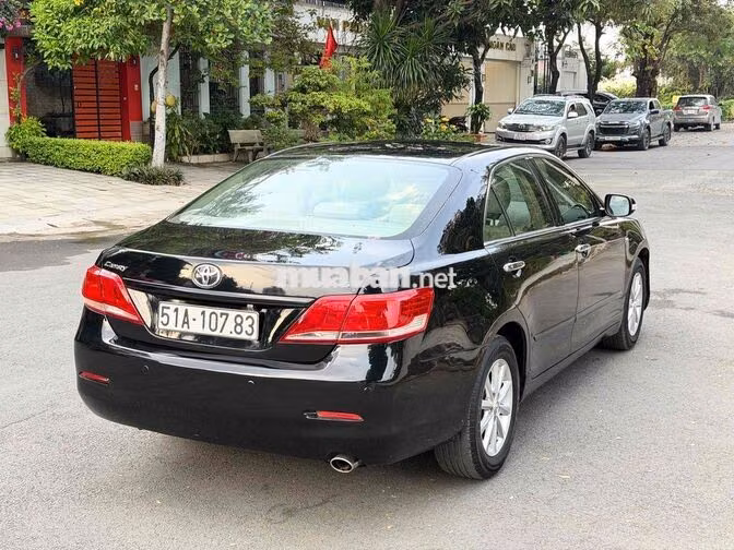 Toyota Camry 2.4G Màu Đen. Đời 2011 Cá Nhân