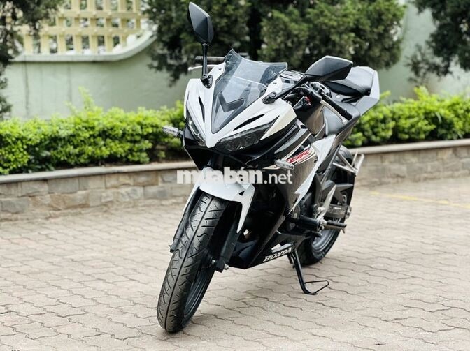 Honda CBR Đen xe chính chủ xe nguyên bản 