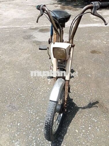 xe Peugeot 102 Citi đời 1968