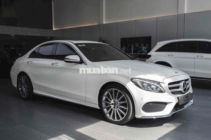 Mercedes C300 AMG model 2018 siêu đẹp👍