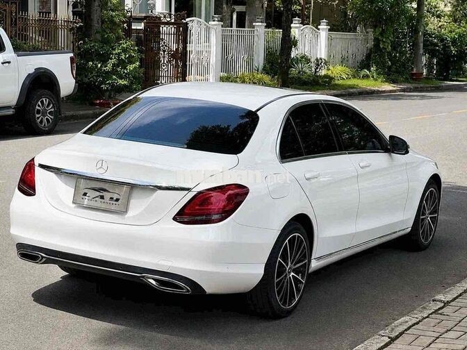Mercedes-Benz C200 Exclusive 2019 Trắng