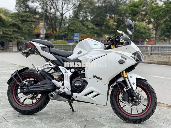 GPX 150R XE ZIN NGUYÊN BẢN XE CHÍNH CHỦ 