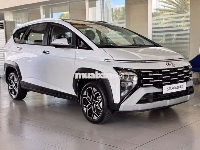 Hyundai Stargazer X 2025