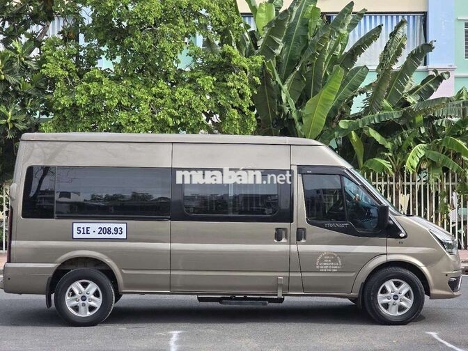 TRANSIT VAN 6 GHẾ TẢI 850KG SX 2022 LƯỚT 54000KM