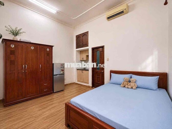 STUDIO RỘNG 30M2 NGAY SÂN BAY - FULL NỘI THẤT CỬA SỔ TRỜI
