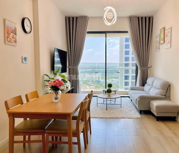 An Toàn 24/24 ,CH 2 tỷ 1 giá rẻ , Nguyễn Bỉnh Khiêm ,sổ hồng ,Bank 70%