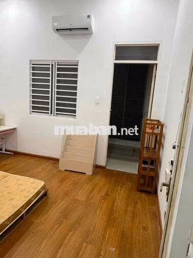 Cho Thuê Nhà Full Nội Thất Hẻm Ô Tô Ngay Vạn Phúc