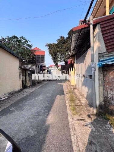Bán đất tuyến 2 phố chùa thông cạnh khu đô thị HUD sơn tây