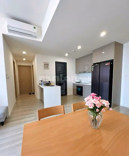 An Toàn 24/24 ,CH 2 tỷ 1 giá rẻ , Nguyễn Bỉnh Khiêm ,sổ hồng ,Bank 70%