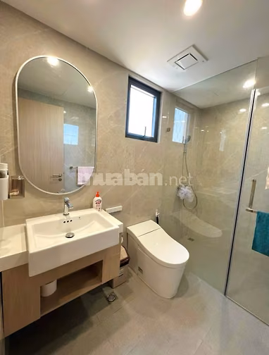 An Toàn 24/24 ,CH 2 tỷ 1 giá rẻ , Nguyễn Bỉnh Khiêm ,sổ hồng ,Bank 70%