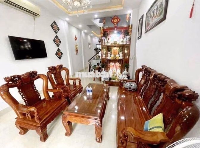 Giảm 300tr bán gấp nhà MT chợ đầu mối Bình Điền đag cho thuê 12tr/thg