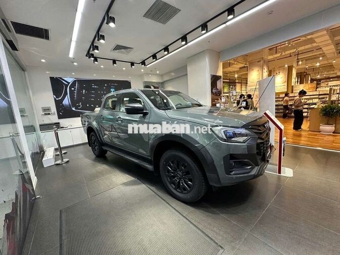 Isuzu D-Max Bán tải Diesel Tự động 6 cấp Xám