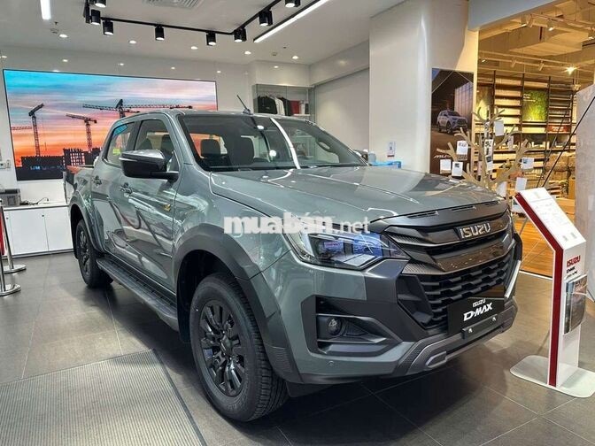 Isuzu D-Max Bán tải Diesel Tự động 6 cấp Xám