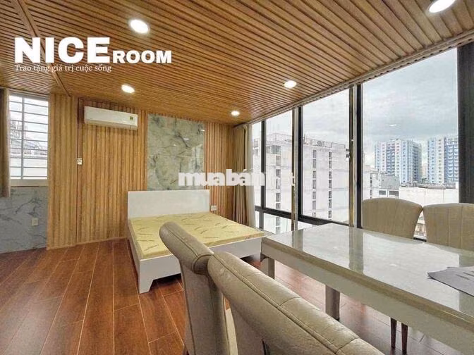 CHÍNH CHỦ CHO THUÊ CĂN HỘ FULL NỘI THẤT TẦNG CAO GẦN QUẬN 1