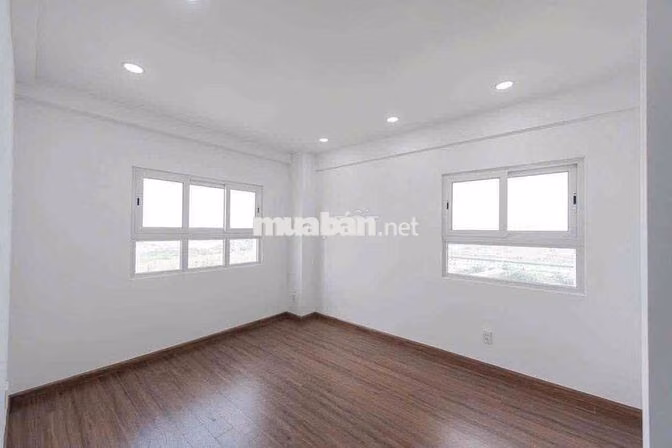 Chính chủ cho thuê căn hộ Conic 6.5tr