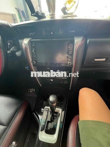 🔥 TOYOTA FORTUNER LEGENDER – GIÁ CHỈ 8XX TRIỆU 🔥