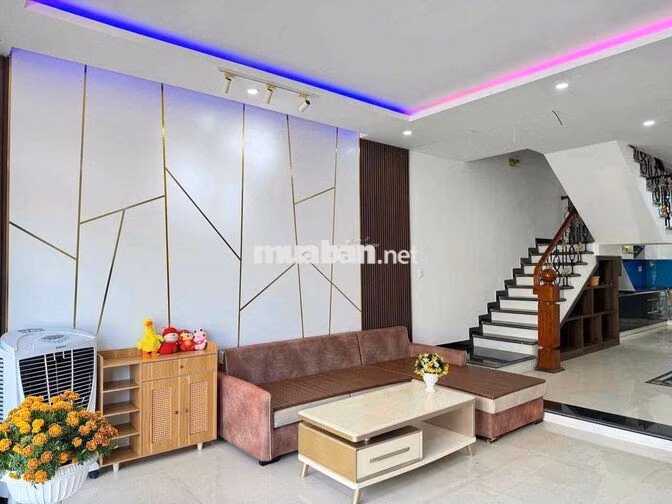 194  CHO THUÊ NHÀ 4 TẦNG MẶT TIỀN TRƯƠNG QUANG ĐƯỢC